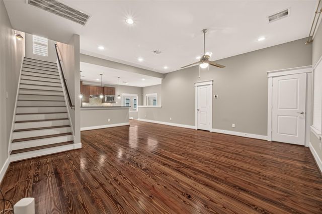 1510 Crockett Street B, Houston, TX 77007