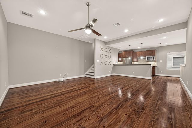 1510 Crockett Street B, Houston, TX 77007