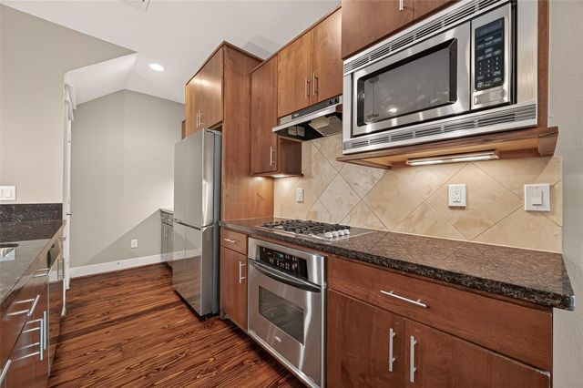 1510 Crockett Street B, Houston, TX 77007