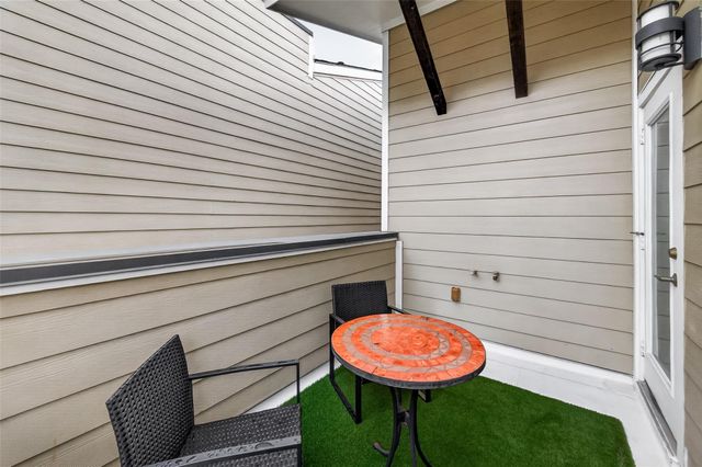 1510 Crockett Street B, Houston, TX 77007