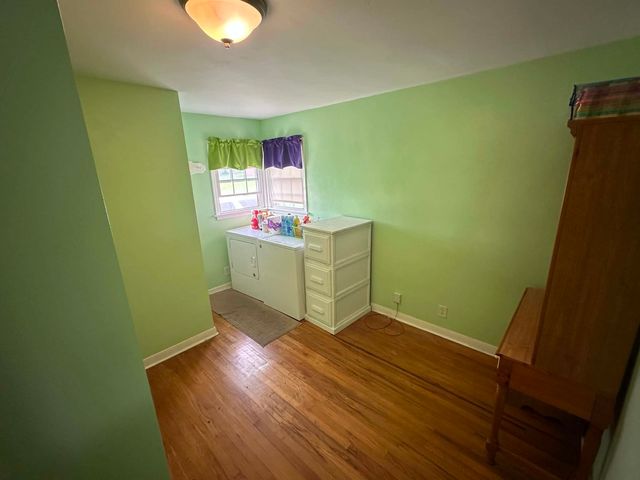 206 6th Avenue E, Andalusia, IL 61232