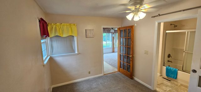 206 6th Avenue E, Andalusia, IL 61232
