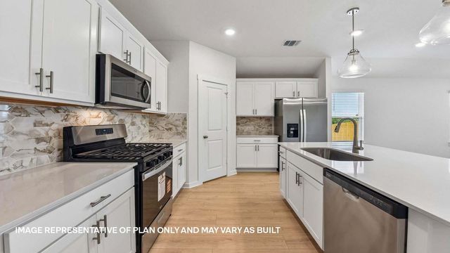 9413 Buckstitch Saddle DR, Austin, TX 78653