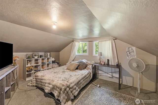 905 W 11th Street, Port Angeles, WA 98363