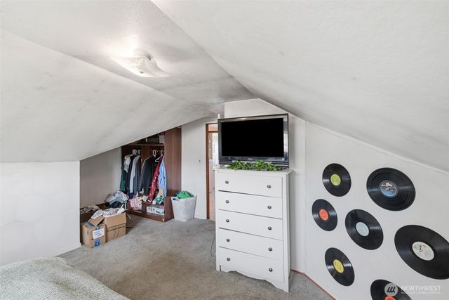 905 W 11th Street, Port Angeles, WA 98363