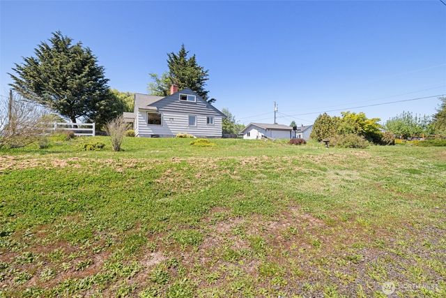 905 W 11th Street, Port Angeles, WA 98363