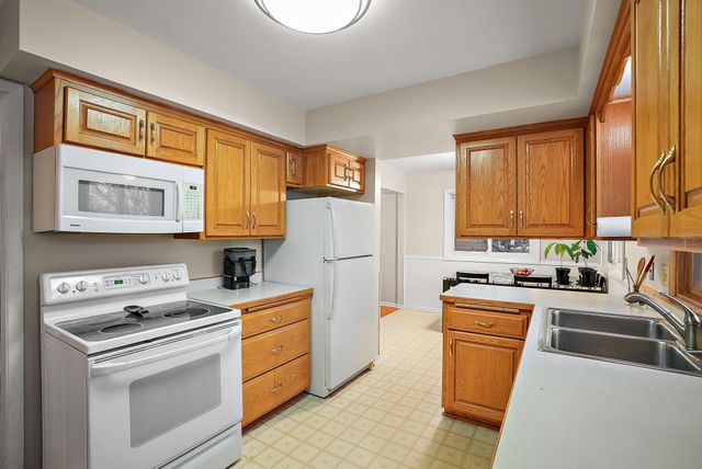 1558 10th Avenue, Anoka, MN 55303