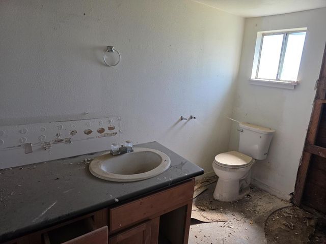 6749 N Weber Avenue, Fresno, CA 93722