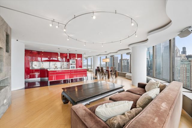 505 N Lake Shore Drive 3510-3511, Chicago, IL 60611