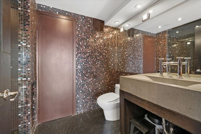 505 N Lake Shore Drive 3510-3511, Chicago, IL 60611