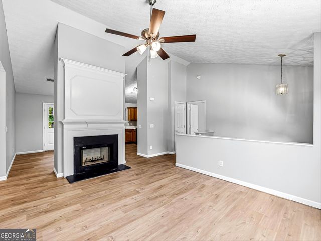3305 Herrenhut Road, Lithonia, GA 30038