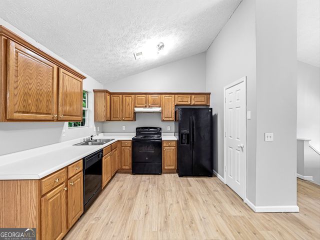3305 Herrenhut Road, Lithonia, GA 30038