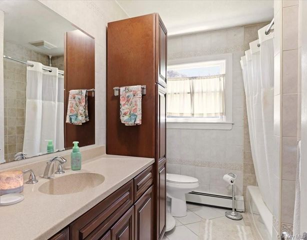 32 Henearly Drive, Miller Place, NY 11764