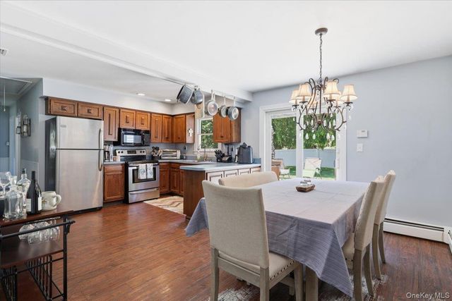 32 Henearly Drive, Miller Place, NY 11764