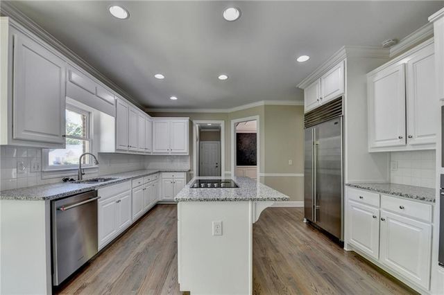1251 Chadwick Lakes Drive, Lawrenceville, GA 30043
