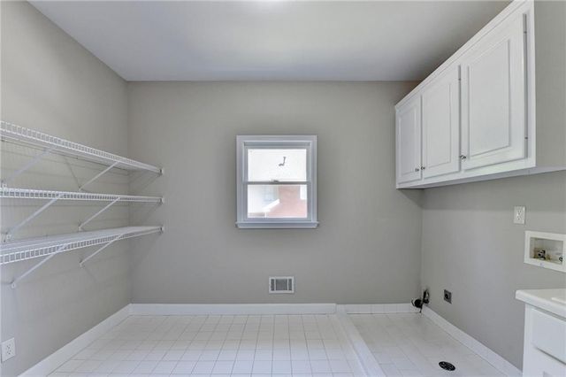 1251 Chadwick Lakes Drive, Lawrenceville, GA 30043