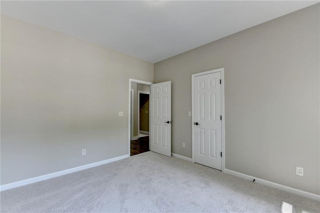 1251 Chadwick Lakes Drive, Lawrenceville, GA 30043