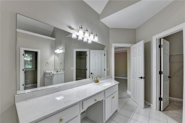1251 Chadwick Lakes Drive, Lawrenceville, GA 30043