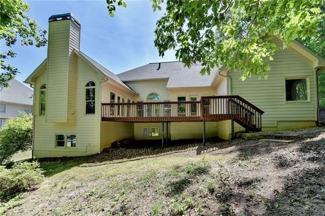 1251 Chadwick Lakes Drive, Lawrenceville, GA 30043