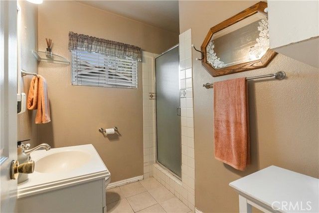 1129 Bradford Drive, Glendora, CA 91740