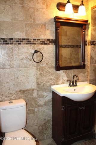 8648 EMERALD ISLE Circle S, Jacksonville, FL 32216