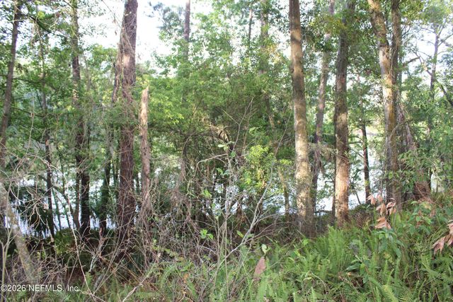 8648 EMERALD ISLE Circle S, Jacksonville, FL 32216