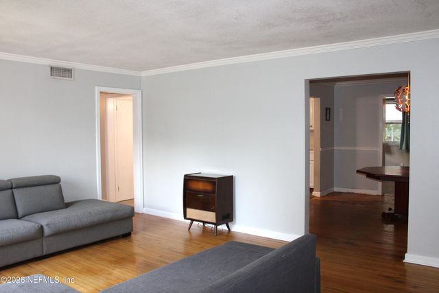 8648 EMERALD ISLE Circle S, Jacksonville, FL 32216