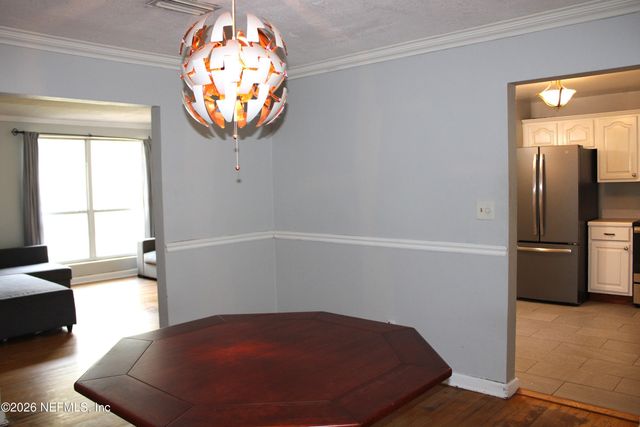 8648 EMERALD ISLE Circle S, Jacksonville, FL 32216