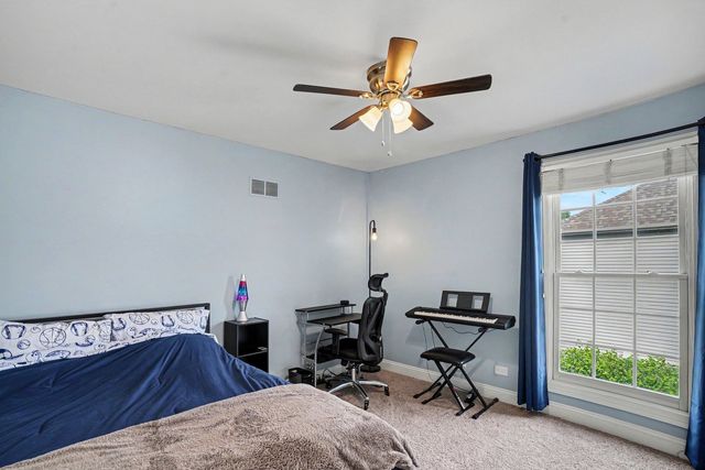 3615 Breitwieser Lane, Naperville, IL 60564