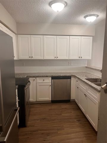 12245 Lemon Ridge Lane 122, Houston, TX 77035
