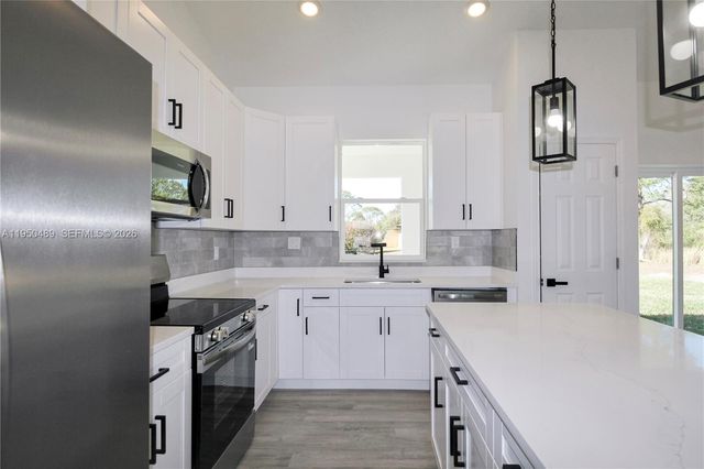 3915 EL RADO AVE, Sebring, FL 33872