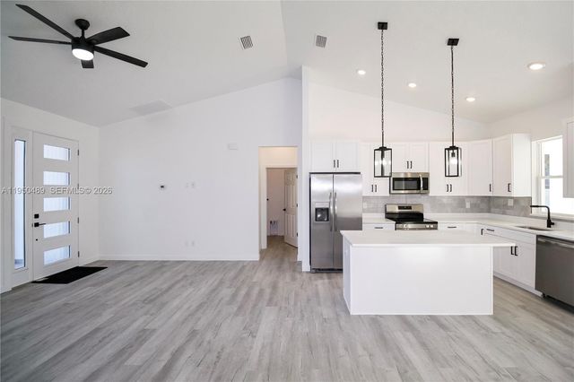 3915 EL RADO AVE, Sebring, FL 33872