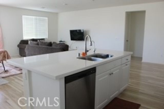 12454 Pinos Verde Lane, Victorville, CA 92392