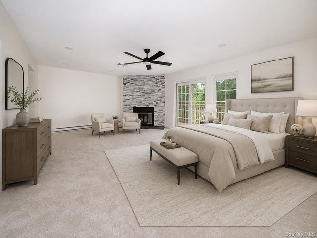 1905 Chelsea Cove S, Hopewell Junction, NY 12533