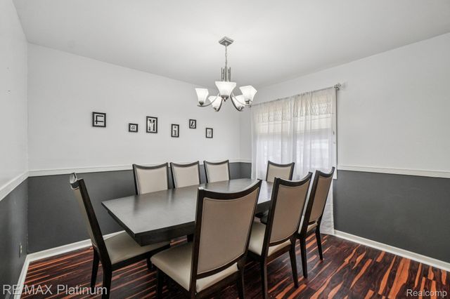 27480 Grobbel Drive, Warren, MI 48092