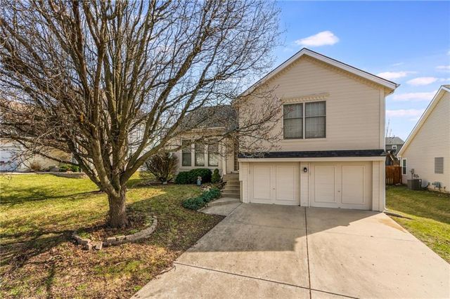 1104 River Run Drive, Platte City, MO 64079