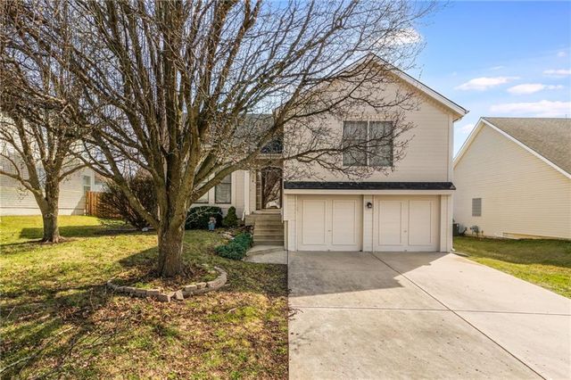 1104 River Run Drive, Platte City, MO 64079