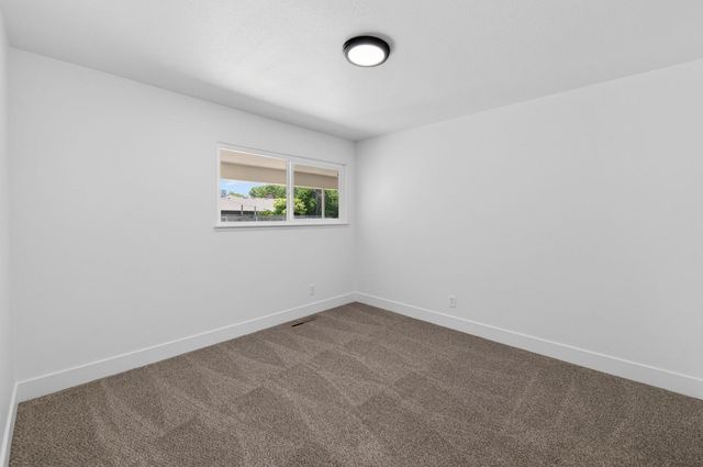 6616 N Chance Avenue, Fresno, CA 93710
