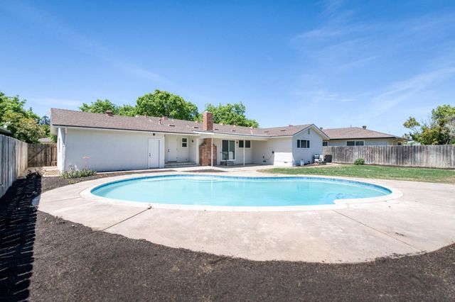 6616 N Chance Avenue, Fresno, CA 93710
