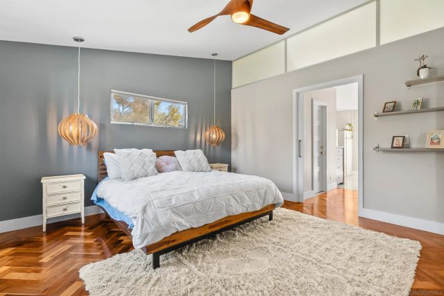 1041 Saint Albans 1, Encinitas, CA 92024