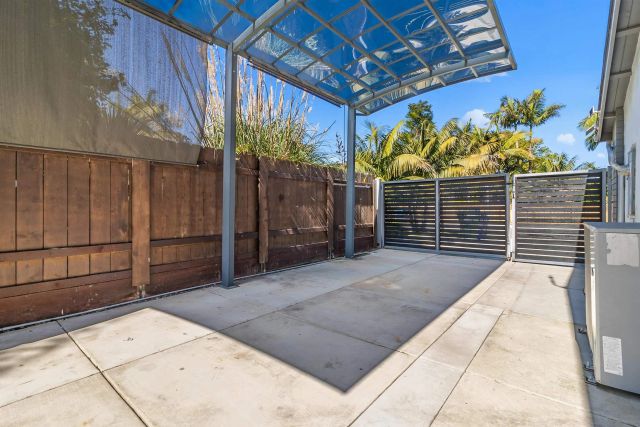 1041 Saint Albans 1, Encinitas, CA 92024