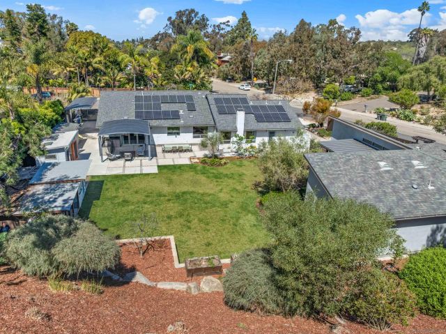 1041 Saint Albans 1, Encinitas, CA 92024