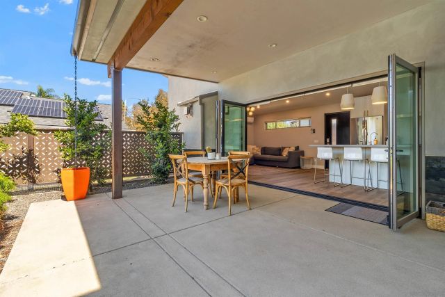1041 Saint Albans 1, Encinitas, CA 92024