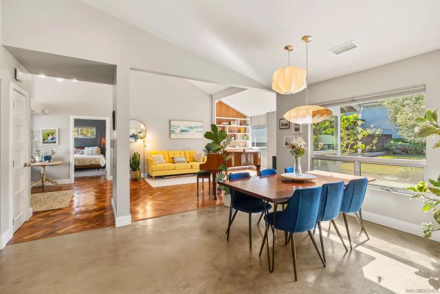 1041 Saint Albans 1, Encinitas, CA 92024