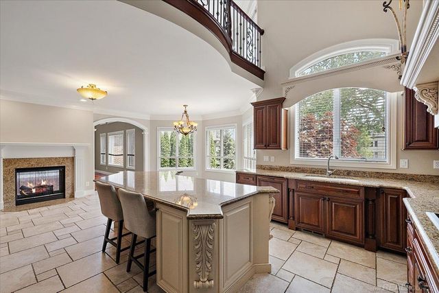 54245 Queensborough Drive, Shelby Twp, MI 48315