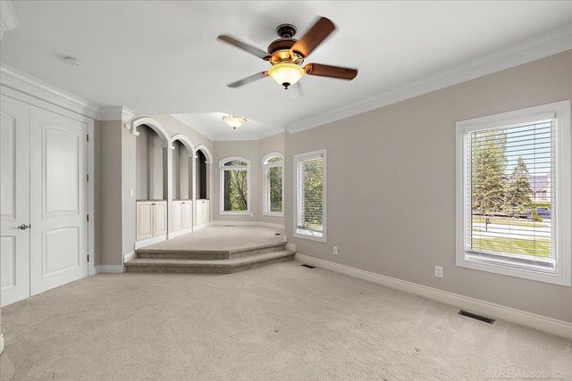 54245 Queensborough Drive, Shelby Twp, MI 48315