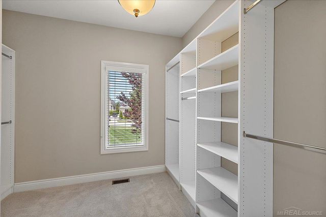 54245 Queensborough Drive, Shelby Twp, MI 48315
