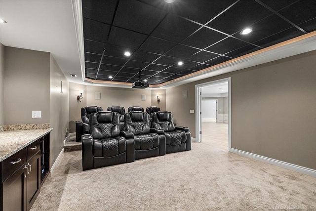 54245 Queensborough Drive, Shelby Twp, MI 48315