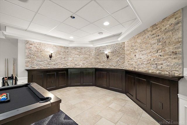 54245 Queensborough Drive, Shelby Twp, MI 48315