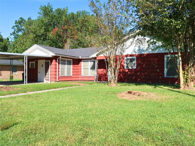 1310 N Commerce Street, Baytown, TX 77520